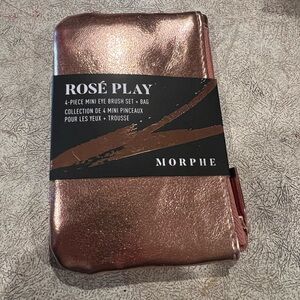 Morphe Rosé Play Metallic Rose Gold Brush Pouch